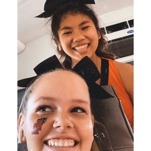 Meet your Posher, Michaela